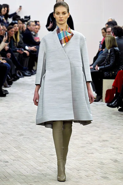 Look 26